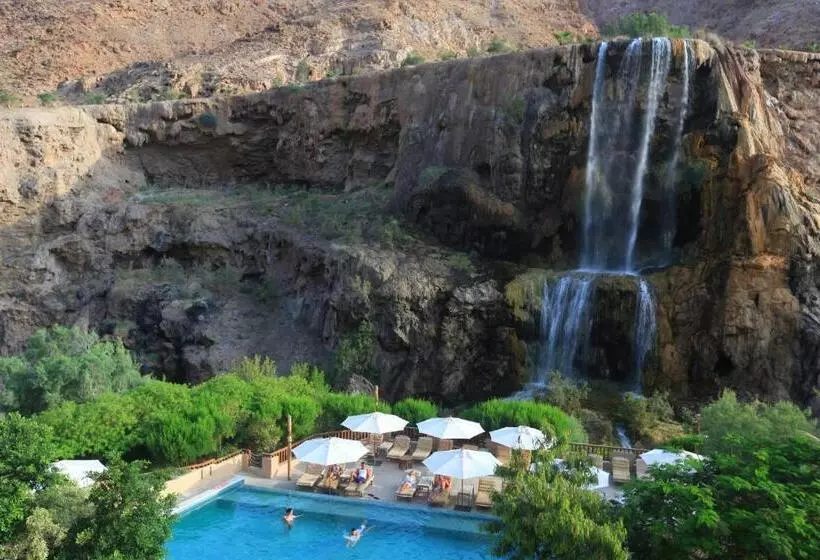 استراحتگاه Ma In Hot Springs