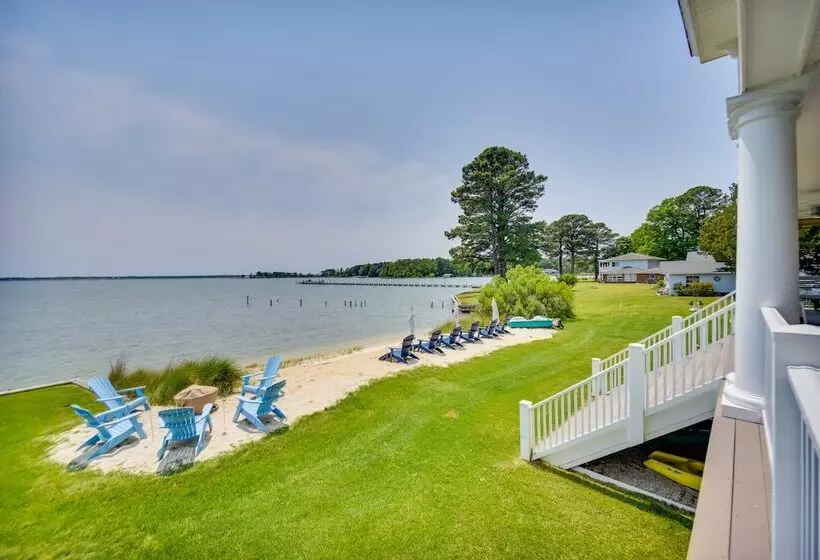 Bayfront White Stone Escape W/ Private Beach!
