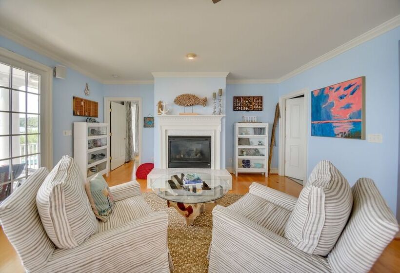 Bayfront White Stone Escape W/ Private Beach!