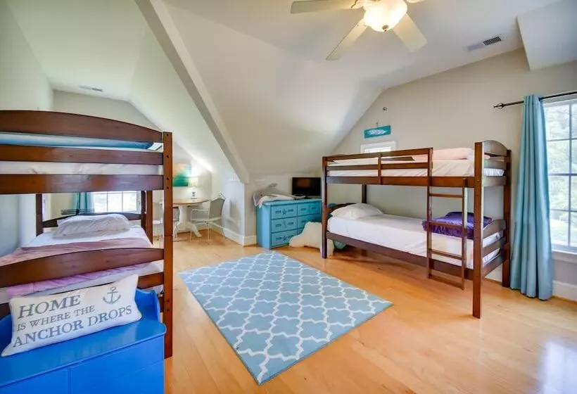 Bayfront White Stone Escape W/ Private Beach!