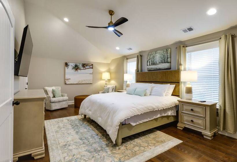 Blythewood Modern Cottage Retreat: Deck & Grill!