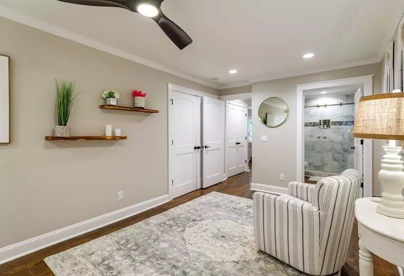 Blythewood Modern Cottage Retreat: Deck & Grill!