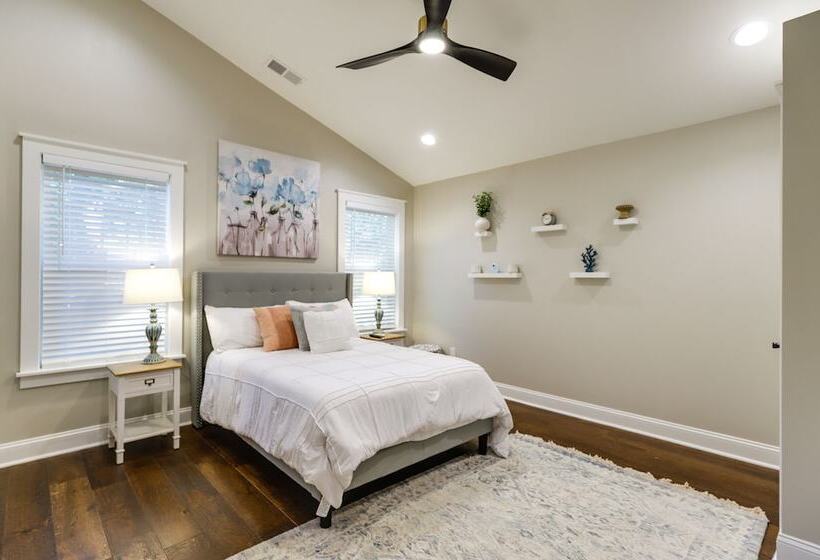 Blythewood Modern Cottage Retreat: Deck & Grill!