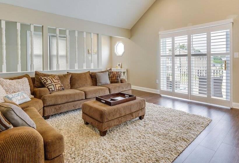 Brigantine Getaway: Walk To The Beach!