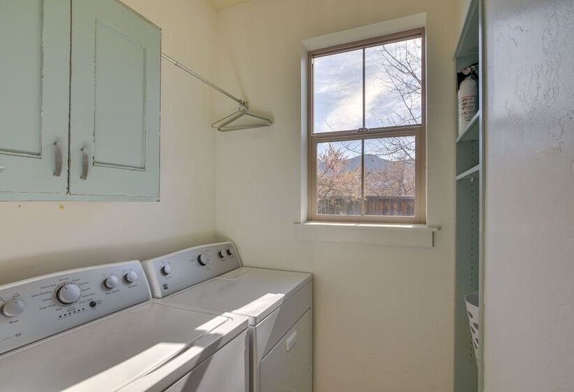 Buena Vista Vacation Home: Hot Tub, Mountain Views