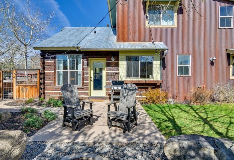 Buena Vista Vacation Home: Hot Tub, Mountain Views