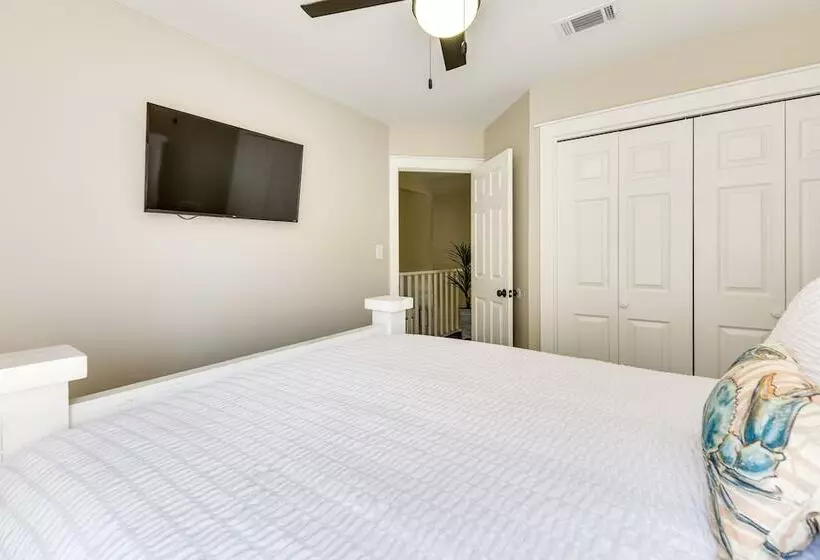 Charming Coastal Home: 6 Mi To Choctawhatchee Bay!