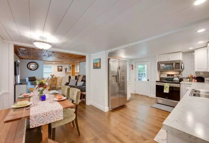 Charming Manheim Cottage W/ On Site Animal Viewing