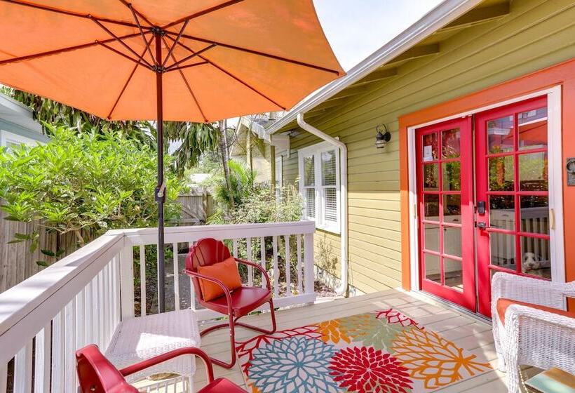 Charming St Petersburg Bungalow 2 Mi To Downtown!