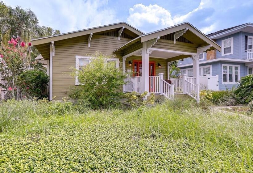 Charming St Petersburg Bungalow 2 Mi To Downtown!