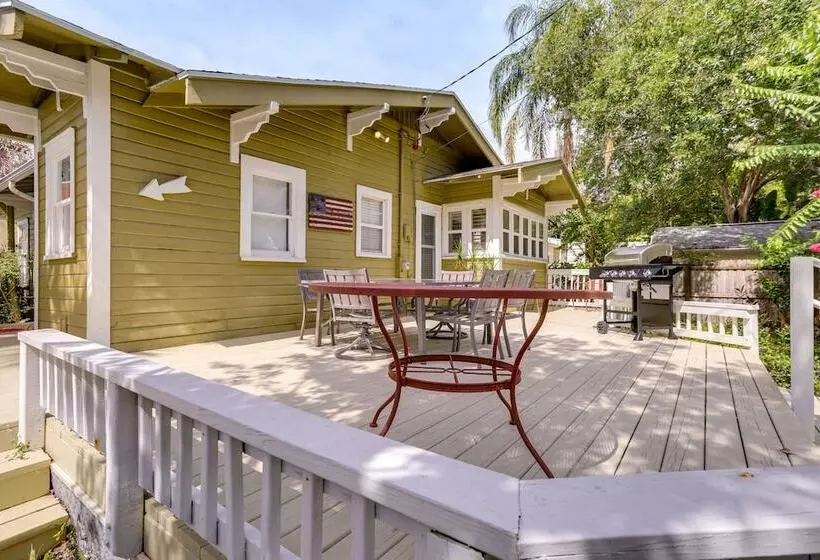 Charming St Petersburg Bungalow 2 Mi To Downtown!