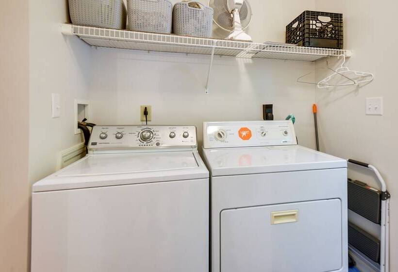 Cozy Campton Home: 10 Mi To Tenney Mountain Resort