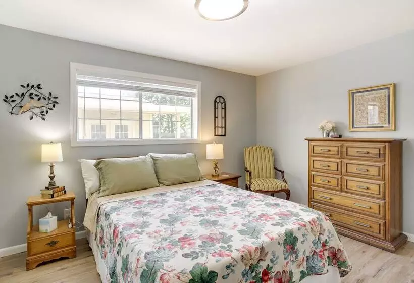 Cozy Shenandoah Home < 2 Mi To The Woodlands Mall!