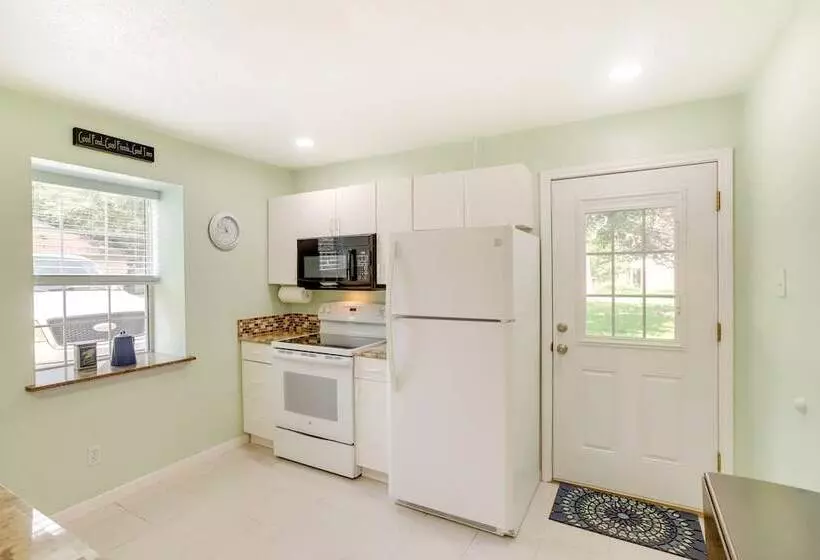 Cozy Shenandoah Home < 2 Mi To The Woodlands Mall!