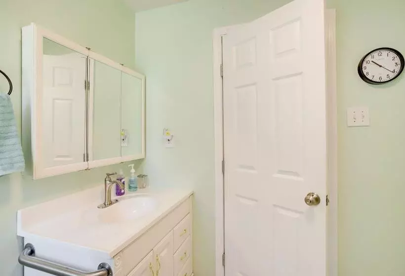 Cozy Shenandoah Home < 2 Mi To The Woodlands Mall!