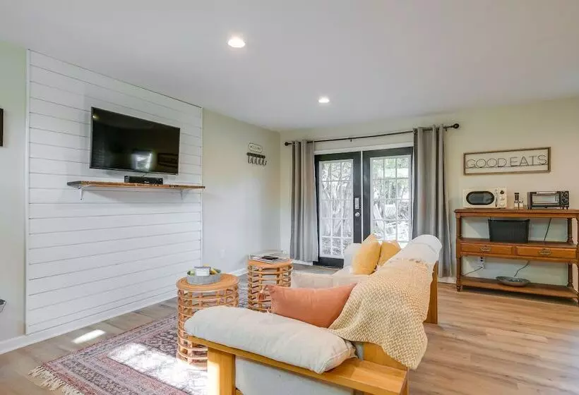 Greer Guest House < 1 Mi To Park & Downtown Area!