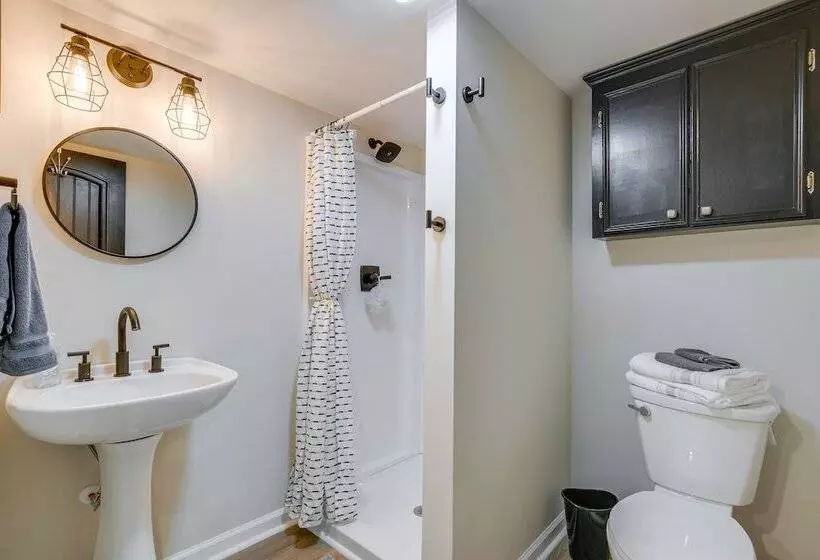 Greer Guest House < 1 Mi To Park & Downtown Area!