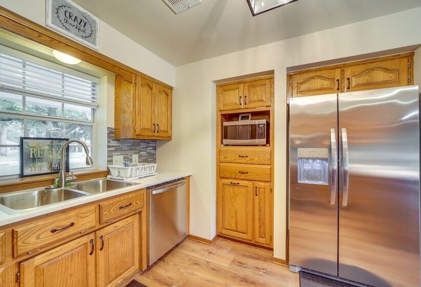 Grove Family Home W/ Shared Dock: Near Grand Lake!