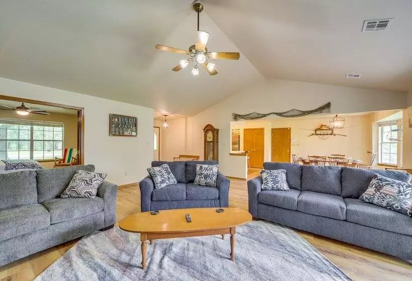 Grove Family Home W/ Shared Dock: Near Grand Lake!