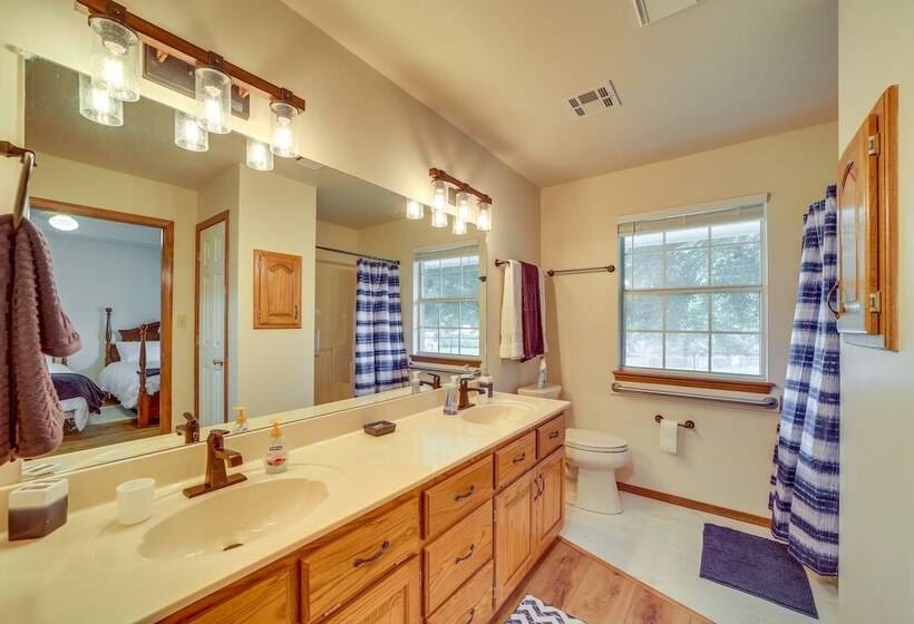 Grove Family Home W/ Shared Dock: Near Grand Lake!