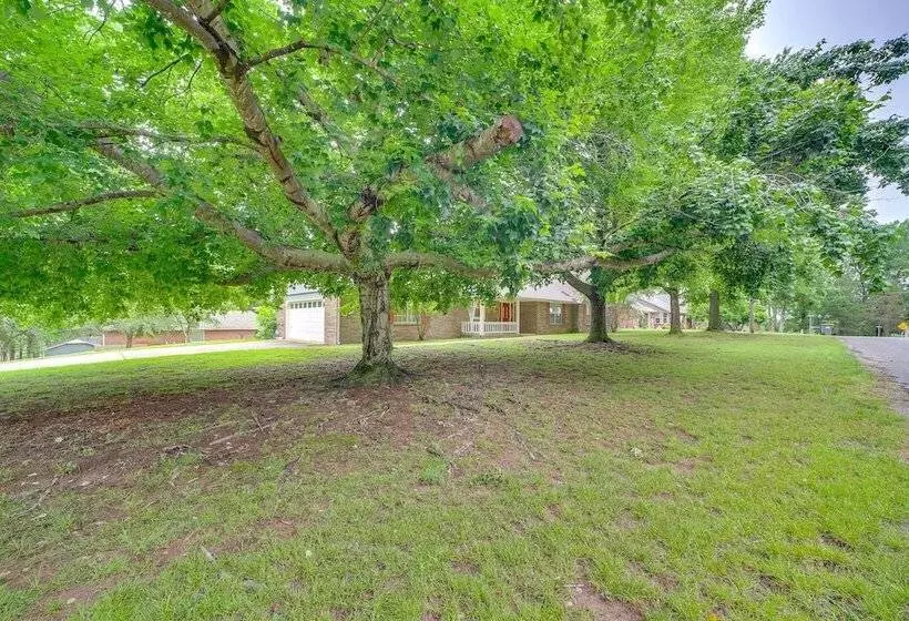 Grove Family Home W/ Shared Dock: Near Grand Lake!