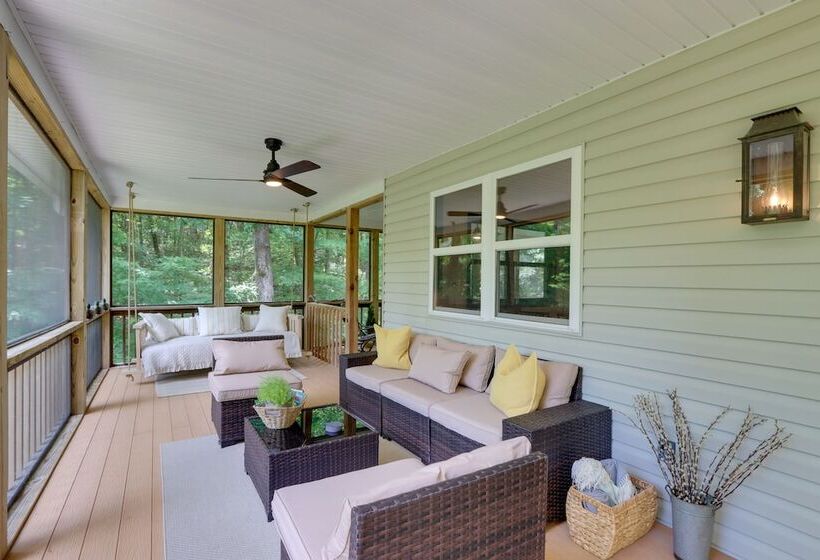 Hayesville River Run Home On Hiwassee River!