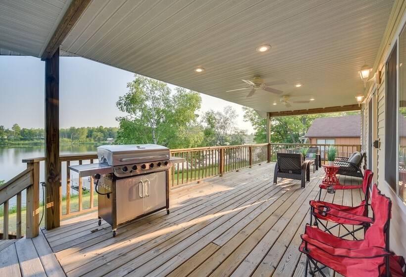 Lakefront Birchwood House W/ Deck + Fire Pit!