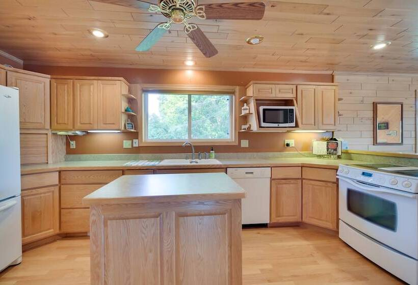 Lakefront Birchwood House W/ Deck + Fire Pit!