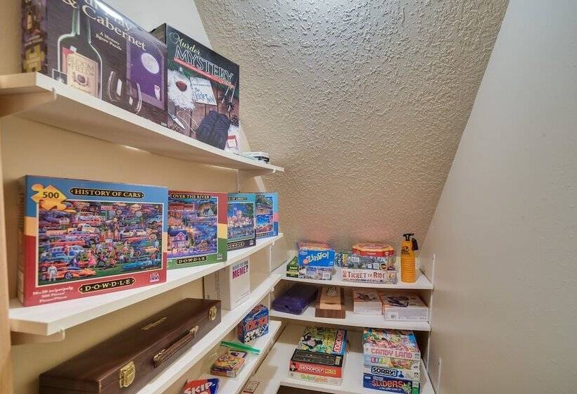 Lakefront Birchwood House W/ Deck + Fire Pit!