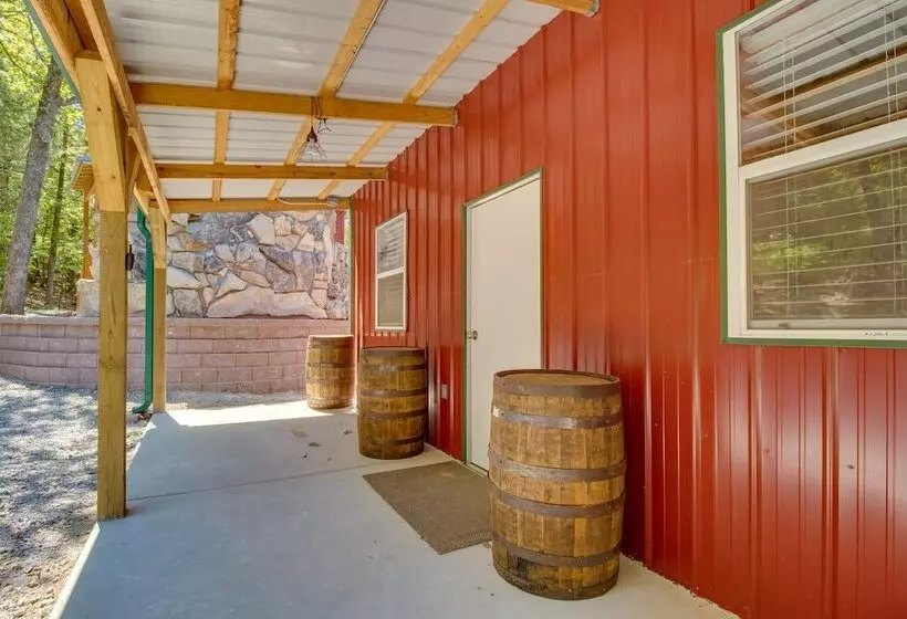 Lakefront Bull Shoals Cabin Rental: Pets Welcome!