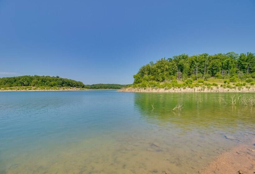 Lakefront Bull Shoals Cabin Rental: Pets Welcome!