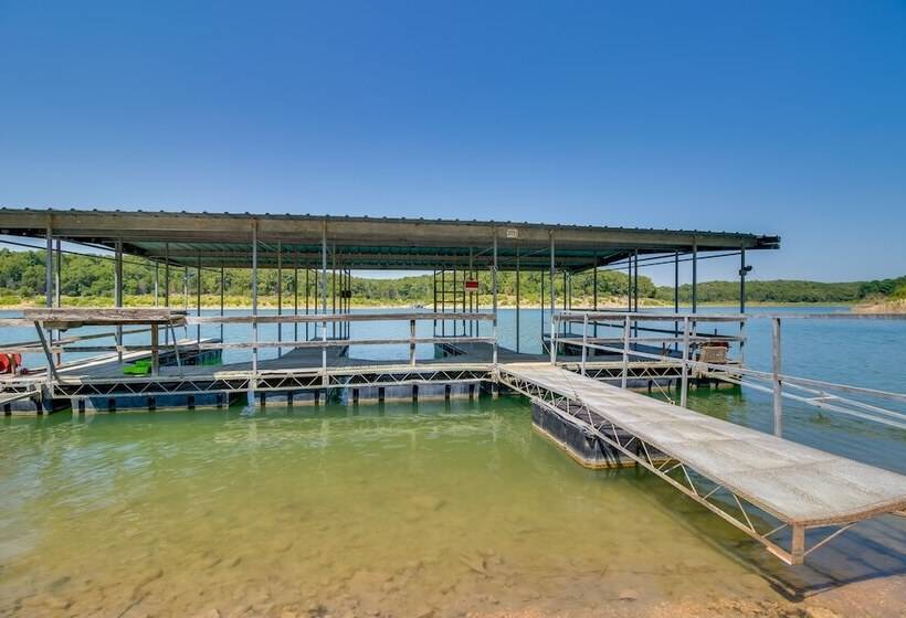 Lakefront Bull Shoals Cabin Rental: Pets Welcome!