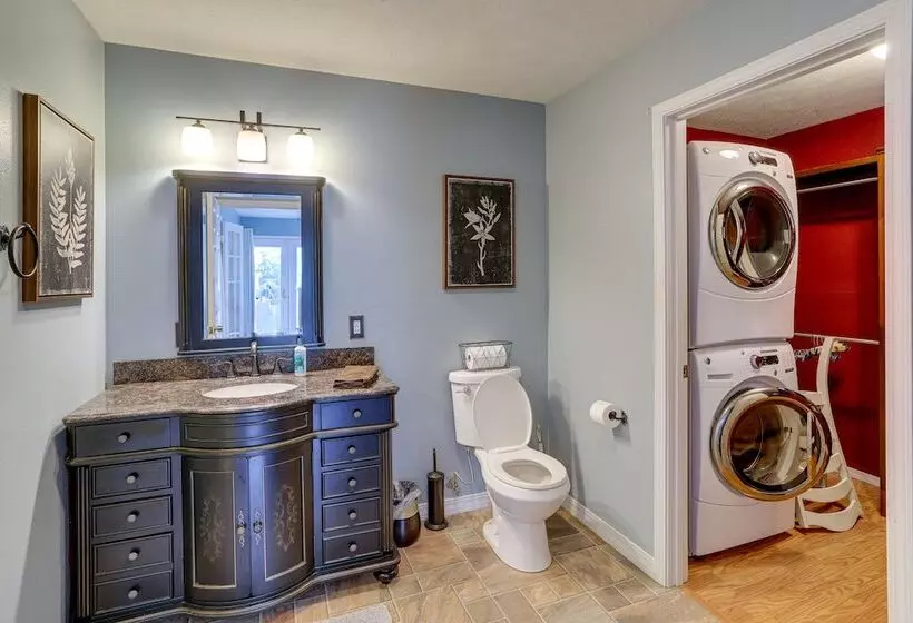 Lakefront Horseshoe Bend Home W/ Boat Dock!