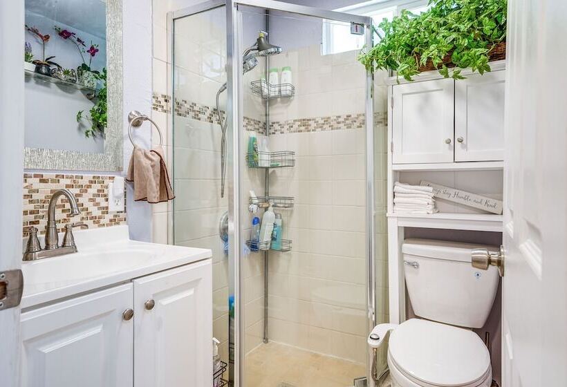 Lush Vallejo Cottage 20 Mi To Napa Wineries