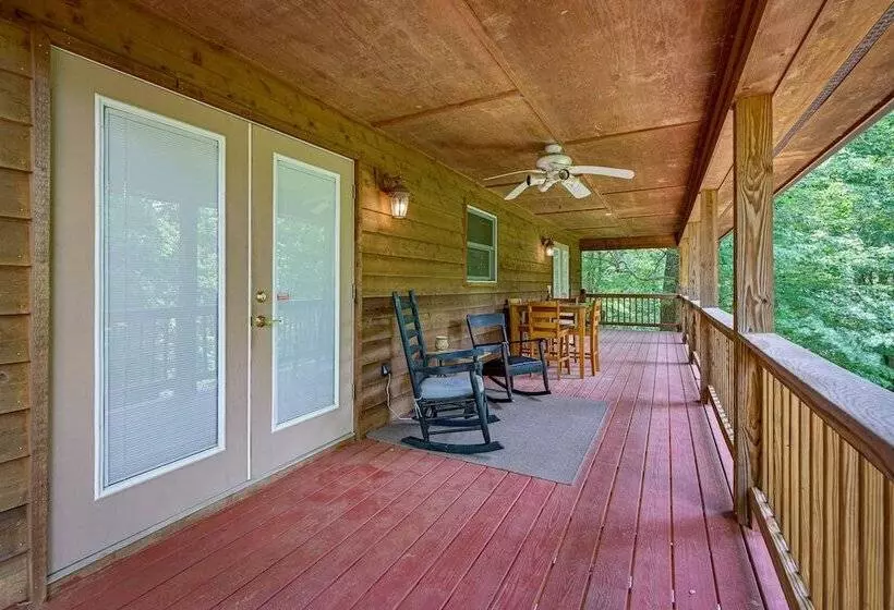 Marble Mountainside Escape W/ Wraparound Deck