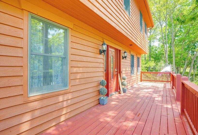 Mcgaheysville Home W/ Screened Porch & Gas Grill!