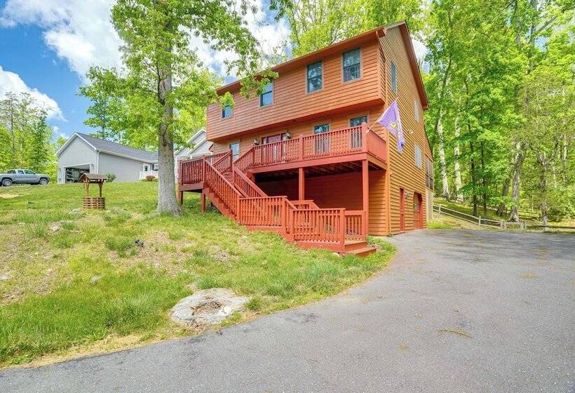 Mcgaheysville Home W/ Screened Porch & Gas Grill!
