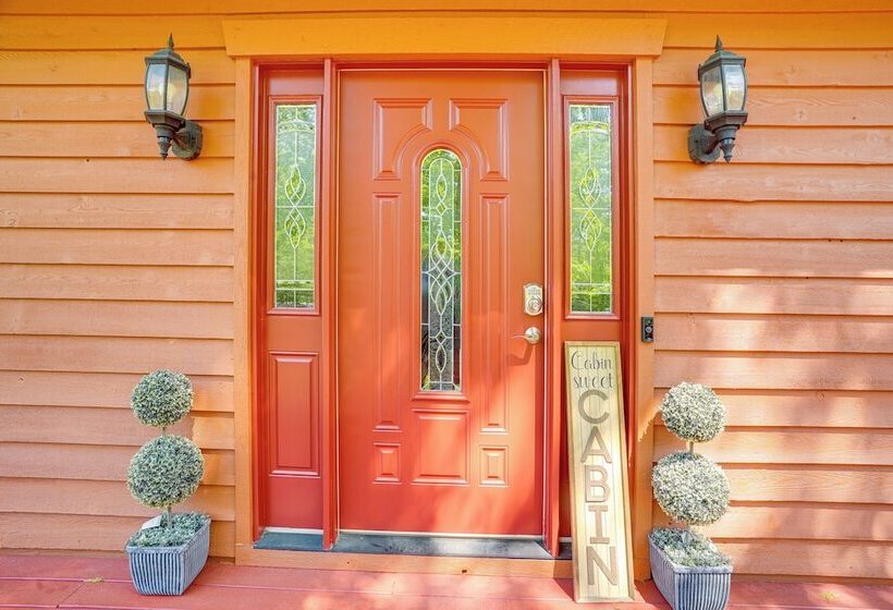 Mcgaheysville Home W/ Screened Porch & Gas Grill!