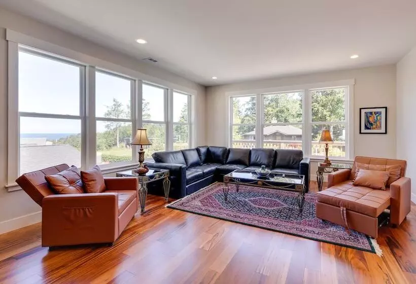 Modern Arch Cape Home: Ocean View, Steps To Beach!