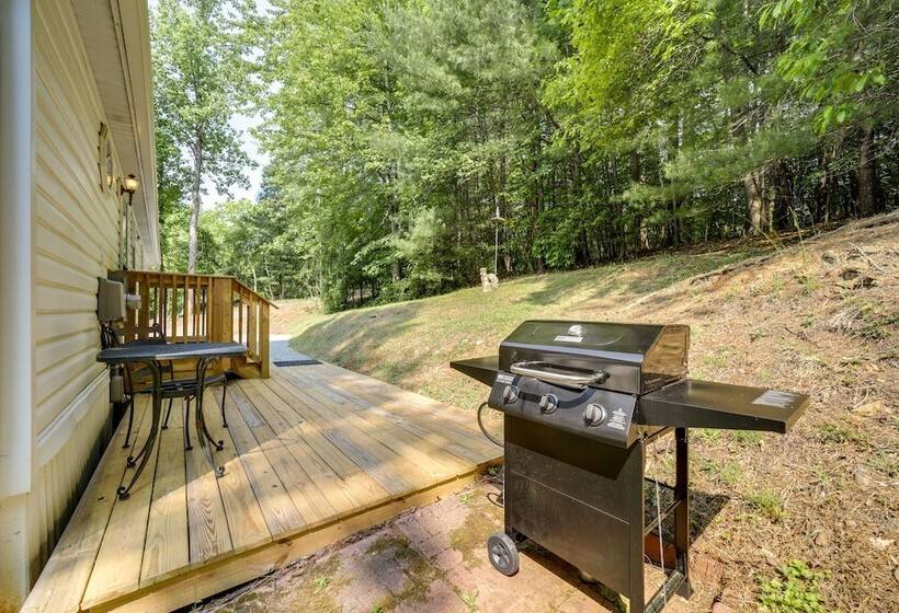 North Carolina Home Near Mountain Biking & Fishing