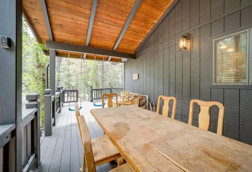 Peaceful Cabin Between Flagstaff & Sedona!