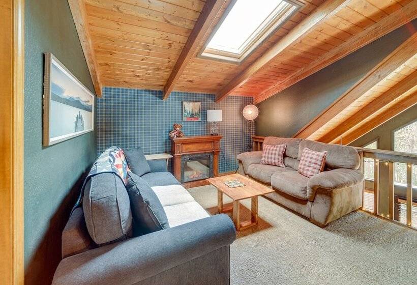 Peaceful Cabin Between Flagstaff & Sedona!