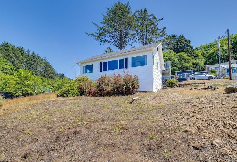 Peaceful Cloverdale Home Walk To Winema Beach