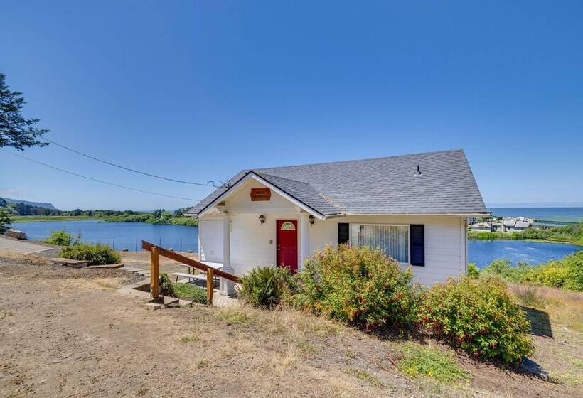 Peaceful Cloverdale Home Walk To Winema Beach