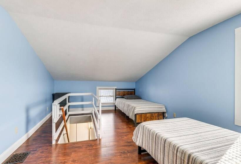 Pet Friendly Penn Yan Home: Wineries, Parks, Lakes