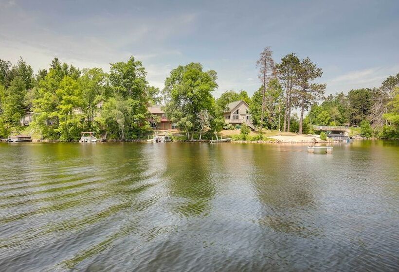 Pet Friendly Wisconsin Cabin On Lake W/ Fire Pit!