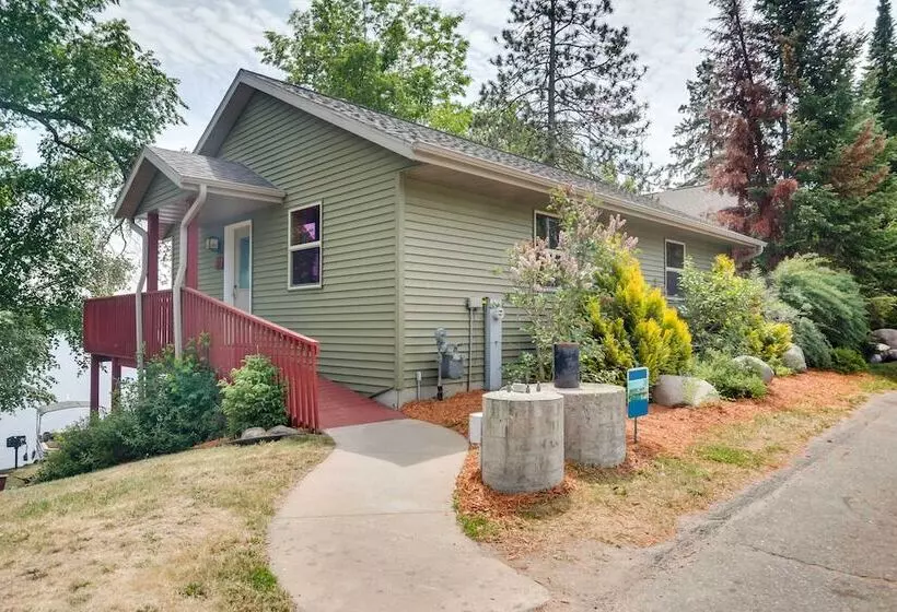 Pet Friendly Wisconsin Cabin On Lake W/ Fire Pit!
