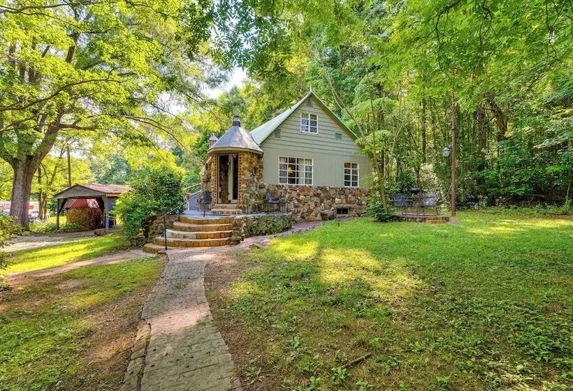 Salisbury Cottage ~ 7 Mi To High Rock Lake!