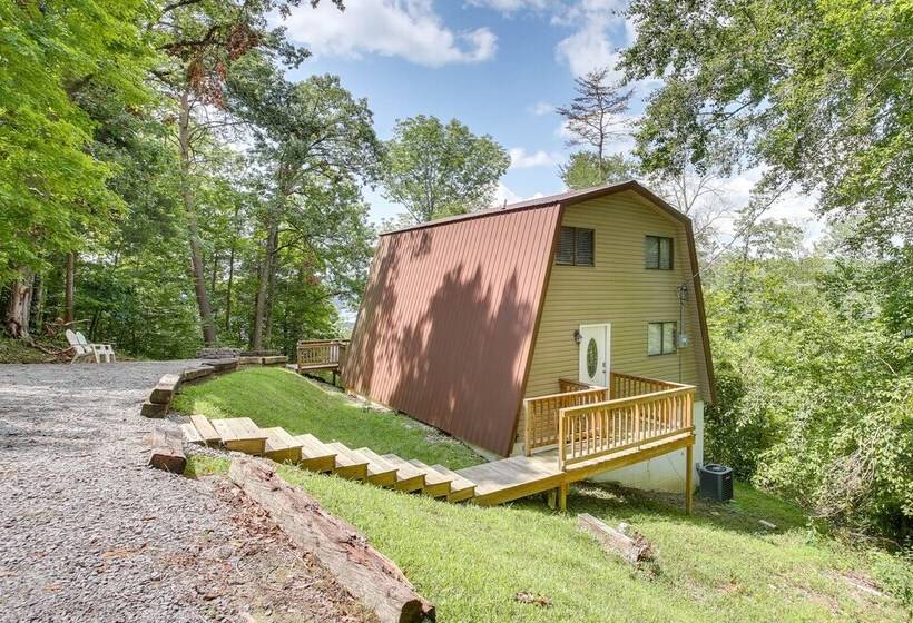 Secluded Jamestown Cabin W/ Fire Pit!