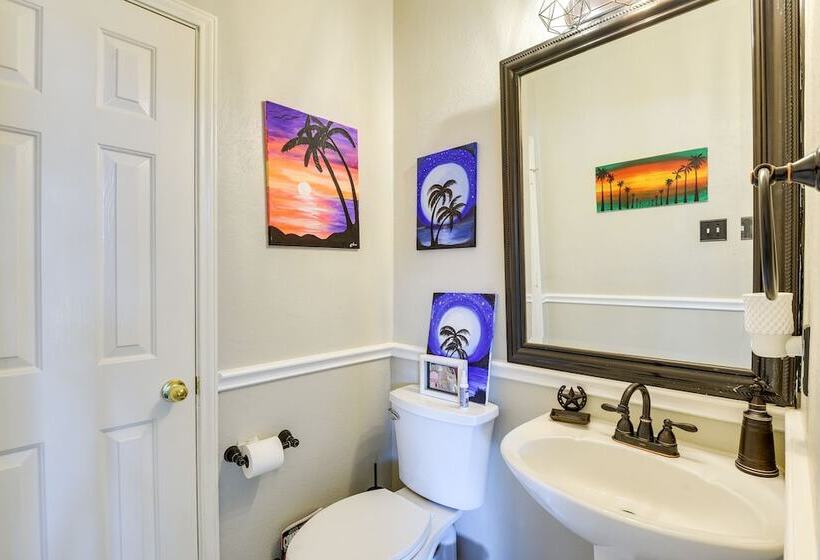 Spacious Flower Mound Home In Central Location!